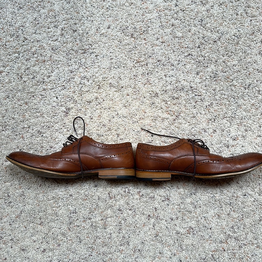 Men’s Aston Grey collection 9.5 shoes 👞. - Picture 2 of 9
